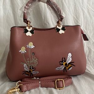 Bumblebee designed bag